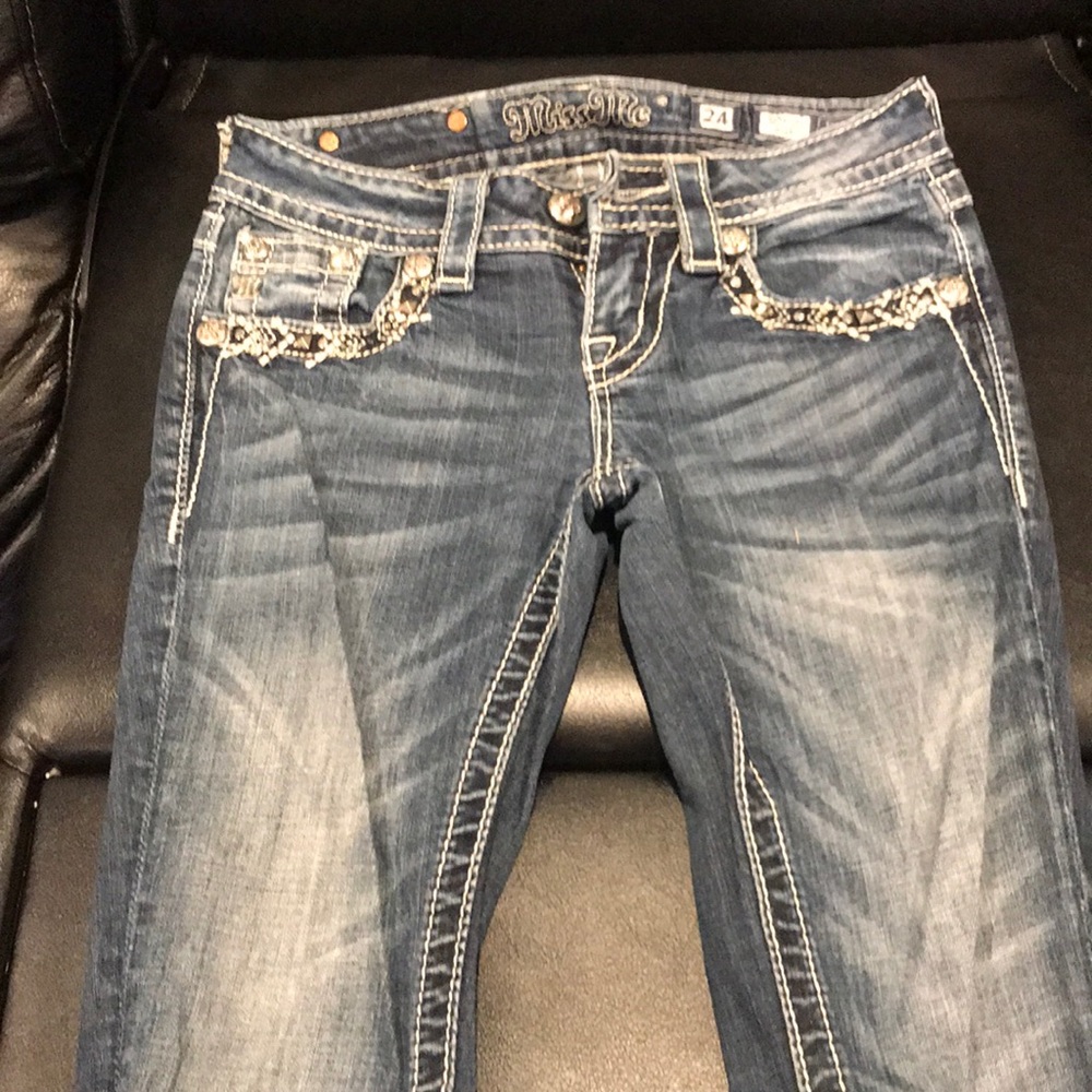 Jeans - Picture 3 of 3